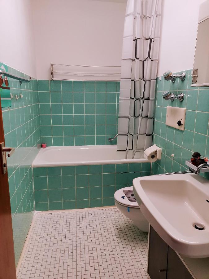 Ferienwohnung Schoene Wohnung 2D-Gebaeude Mit Mini-Garten Schönwalde Екстериор снимка