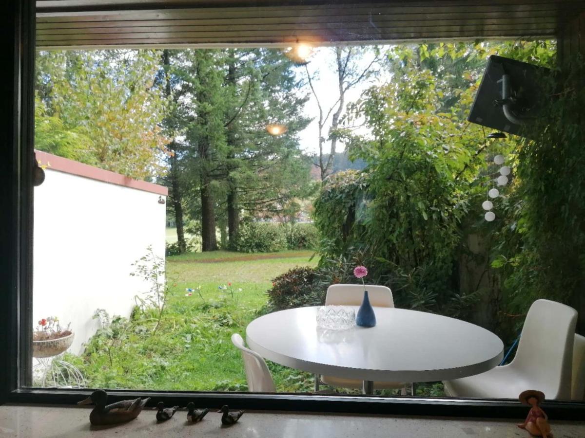 Ferienwohnung Schoene Wohnung 2D-Gebaeude Mit Mini-Garten Schönwalde Екстериор снимка